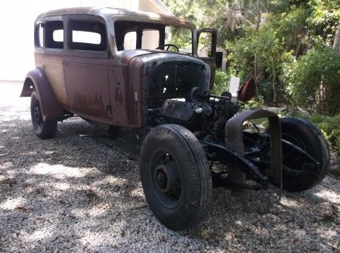 1932 Lasalle by Cadillac V8 Sedan Barn Find Project for sale