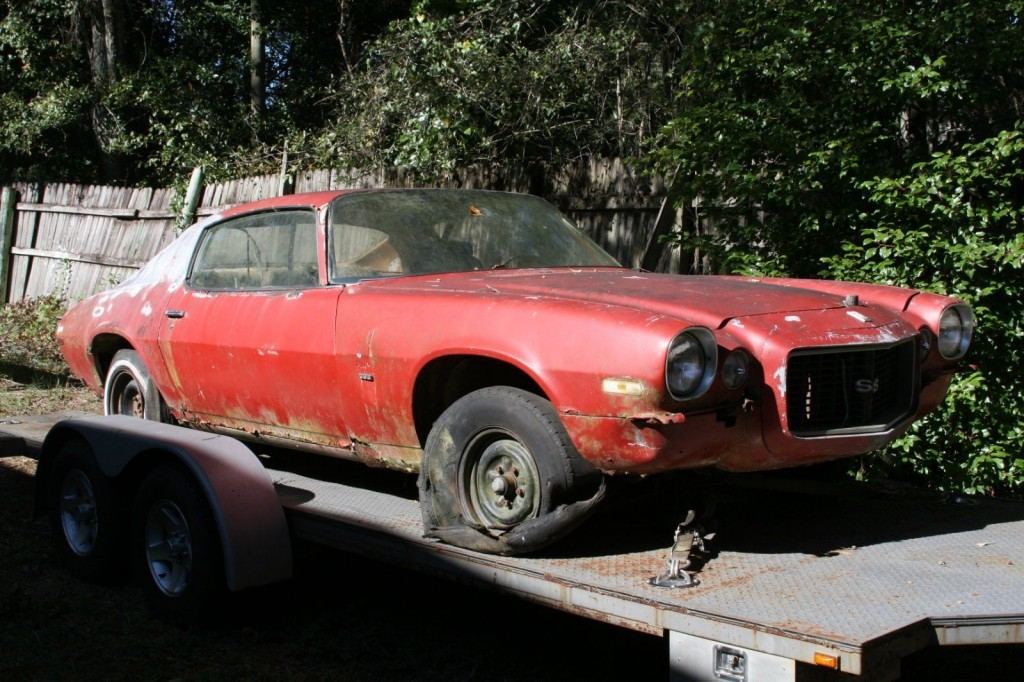 1970 1/2 Split Bumper Chevy Camaro SS 350 4 Speed Project barn find 12 bolt