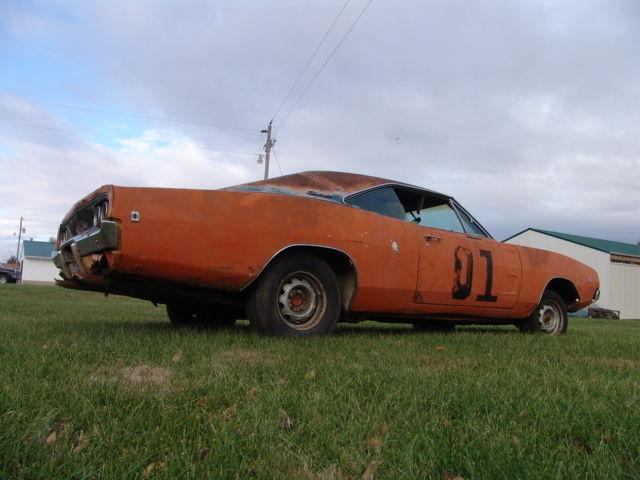 1968 Dodge Charger numbers match barn find