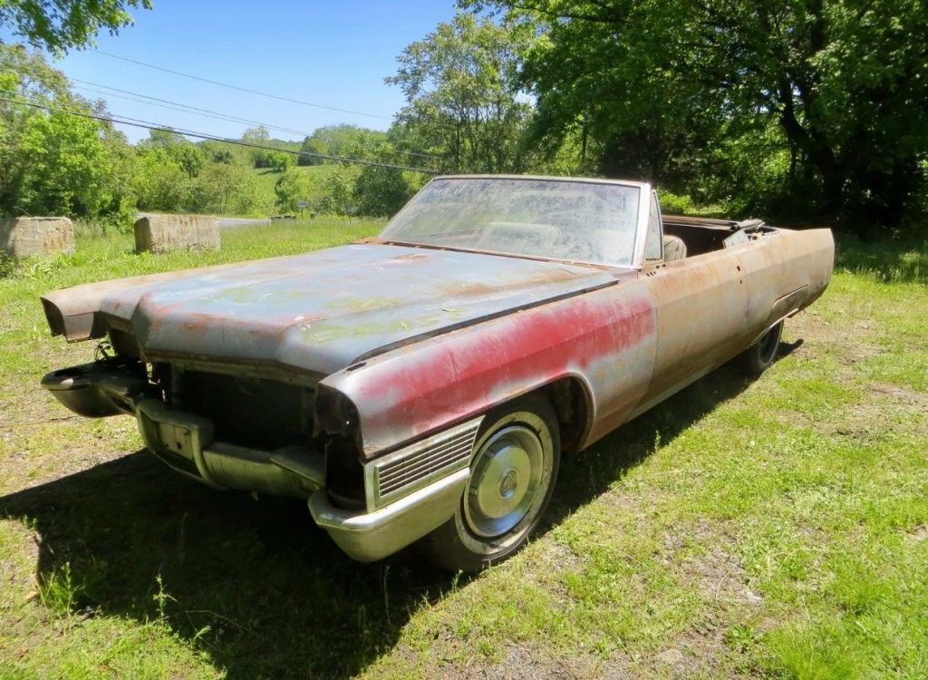 Rusty 1965 Cadillac Deville Series 62 Solid barn find