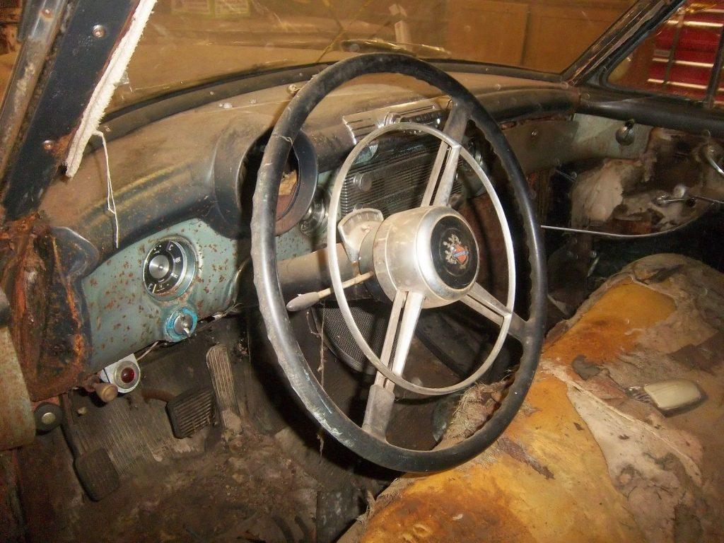 1952 Buick Riviera Super Barn find