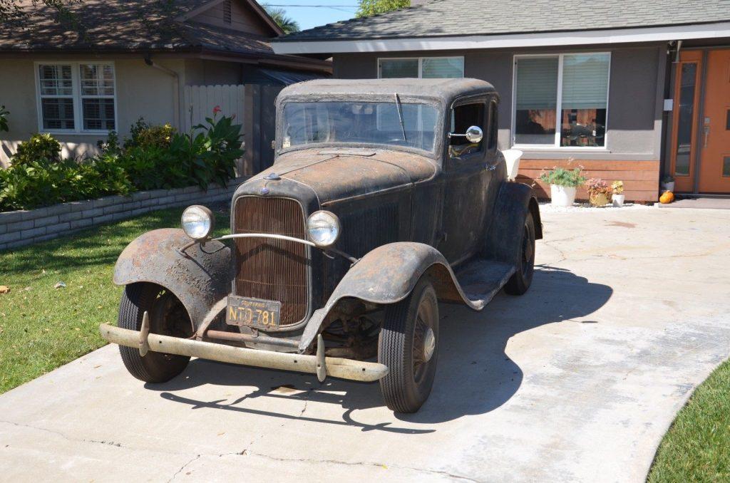 Barn find 1932 Ford Coupe Original Paint and Parts!!