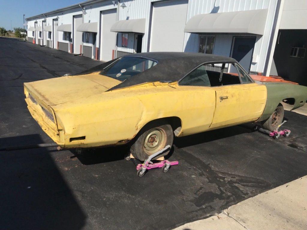 1970 Dodge Charger Project with Parts barn find