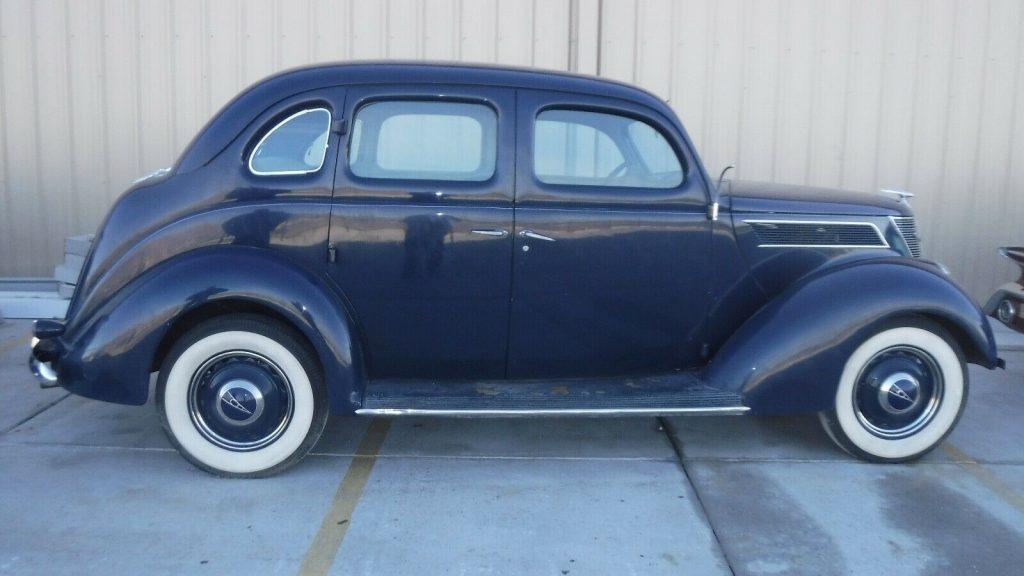 1937 Ford 4 Door Sedan Barn find
