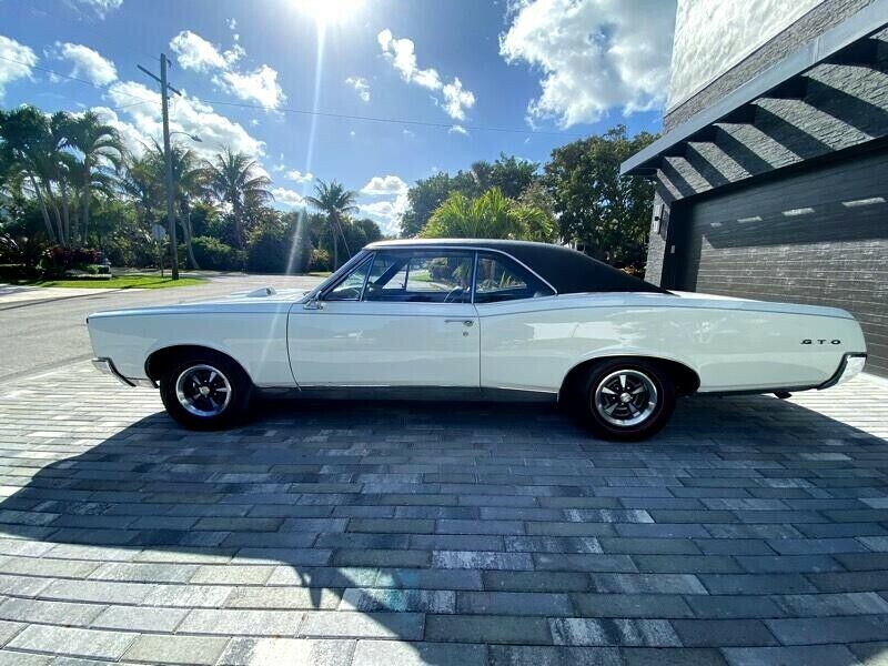 1967 Pontiac GTO Coupe 37,907 Barn Find No Rust!