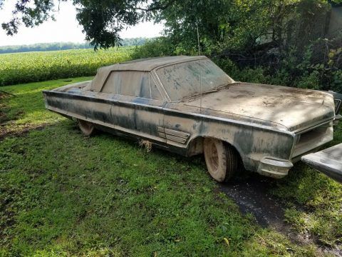 1966 Chrysler Newport 300 Convertible Project  barn find project for sale
