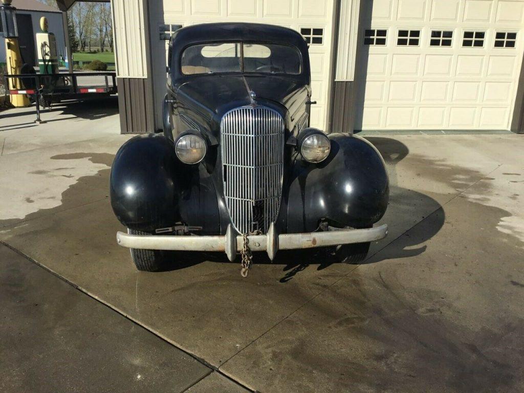1935 Oldsmobile Coupe