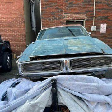 1971 Dodge Charger barn find for sale