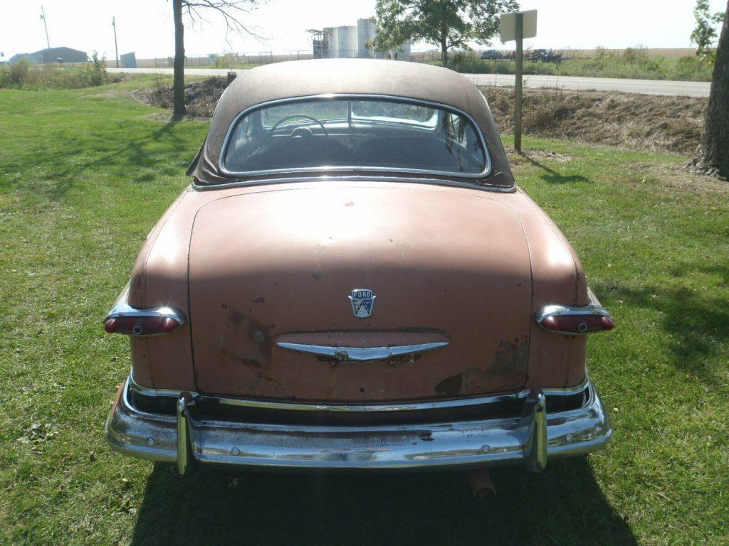 1951 Ford Crestliner, Barn Find