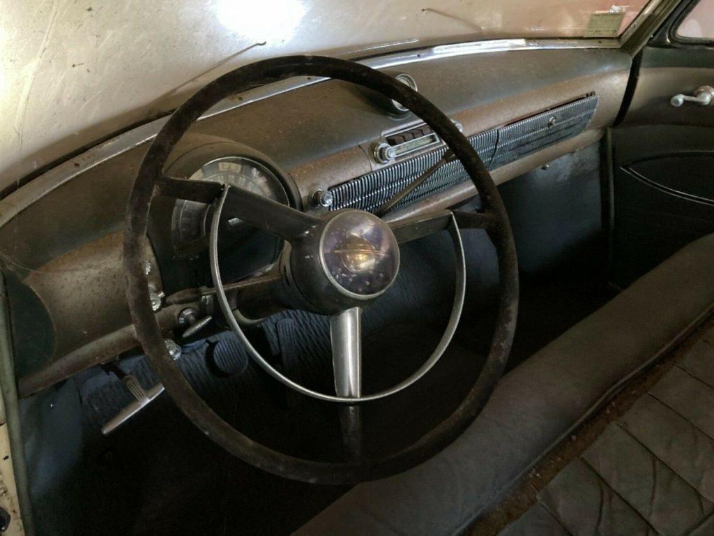 1951 Oldsmobile Series 88, Barn Find