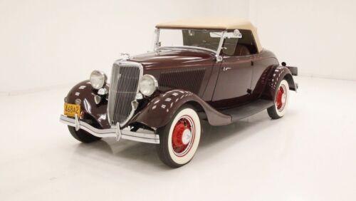 1934 Ford Model 40 Deluxe Roadster–