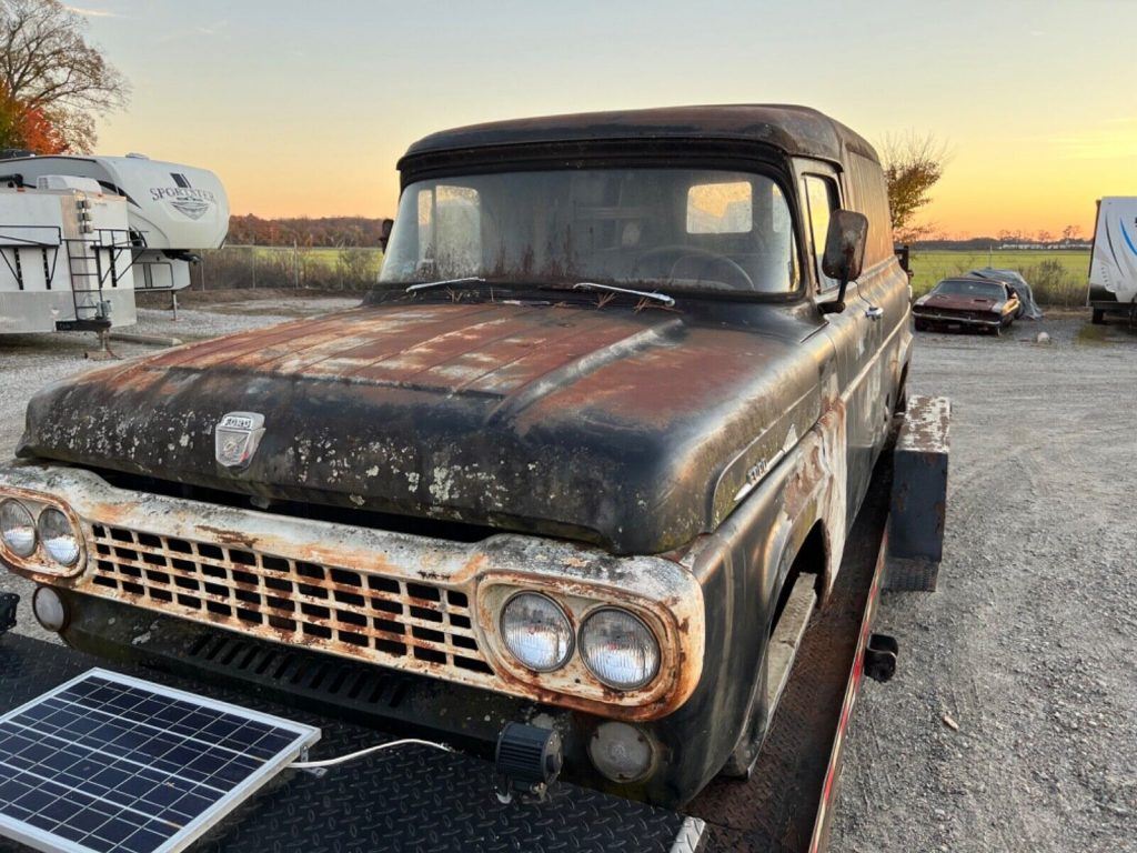1958 Ford F-100 –