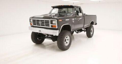 1986 Ford F350 4&#215;4 Pickup for sale