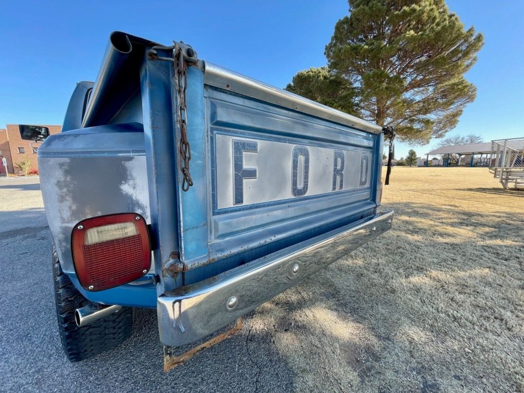1982 Ford F-150 1 Owner 4×4