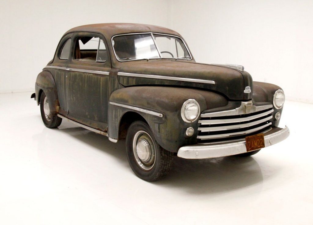 1948 Ford Super Deluxe Coupe