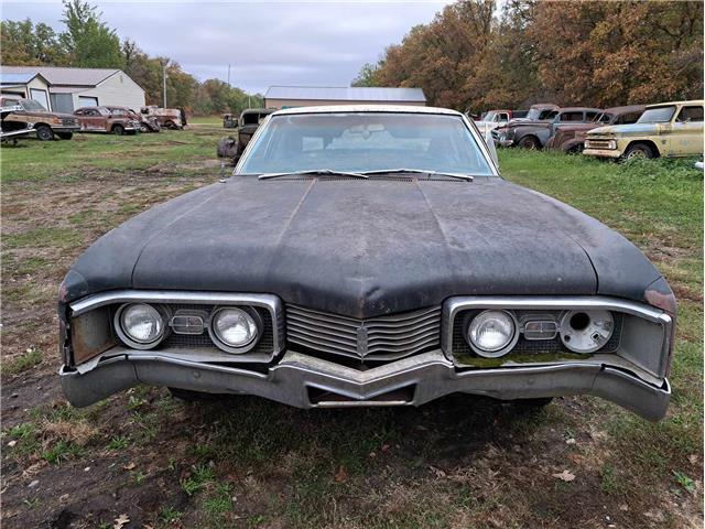 1967 Oldsmobile 4 Door Sedan