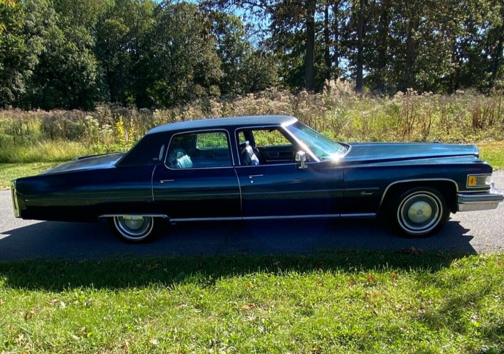 1975 Cadillac Fleetwood
