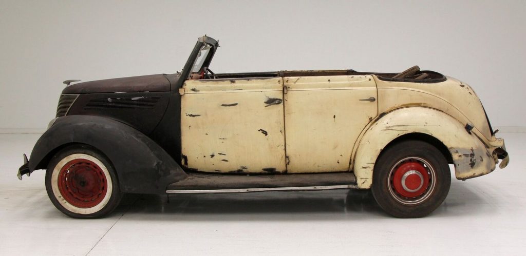 1937 Ford Phaeton