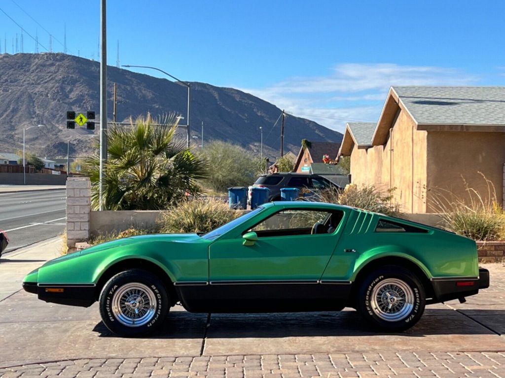 1975 Bricklin SV-1 Gullwing