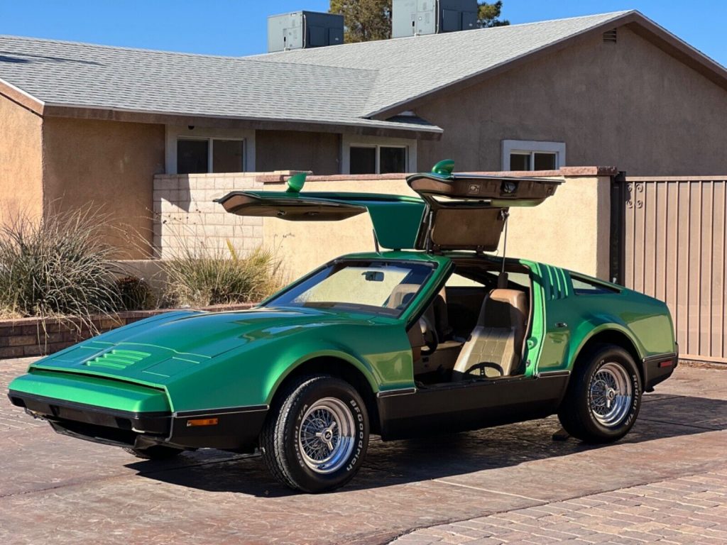 1975 Bricklin SV-1 Gullwing