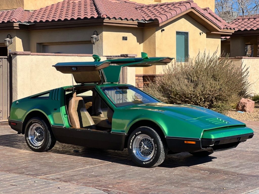 1975 Bricklin SV-1 Gullwing