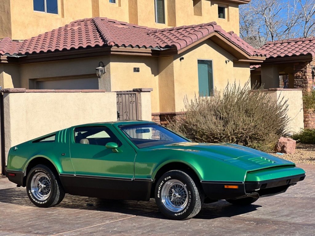 1975 Bricklin SV-1 Gullwing