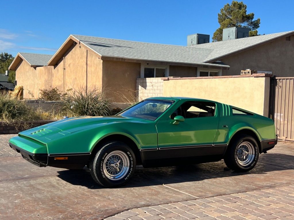 1975 Bricklin SV-1 Gullwing