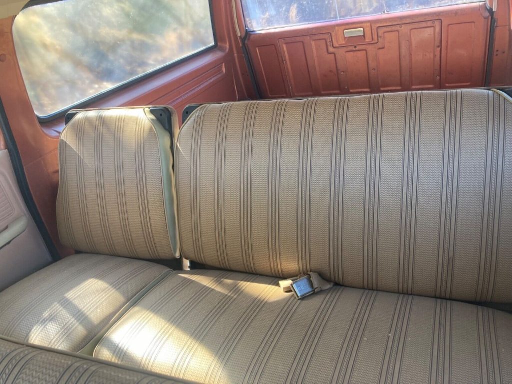 1977 Chevrolet Suburban