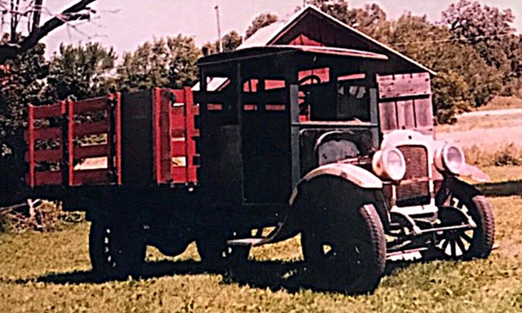 1925 Federal Knight Truck