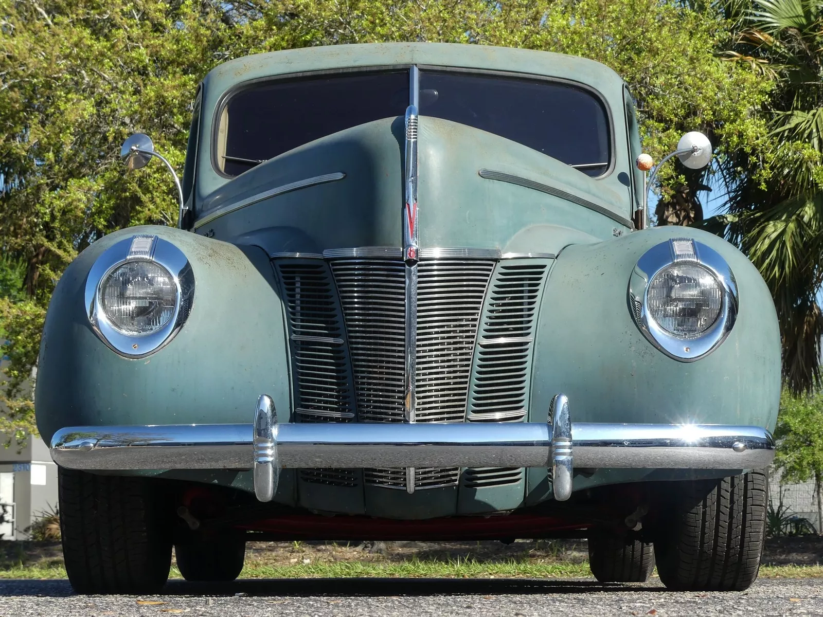 1940 Ford Deluxe Coupe