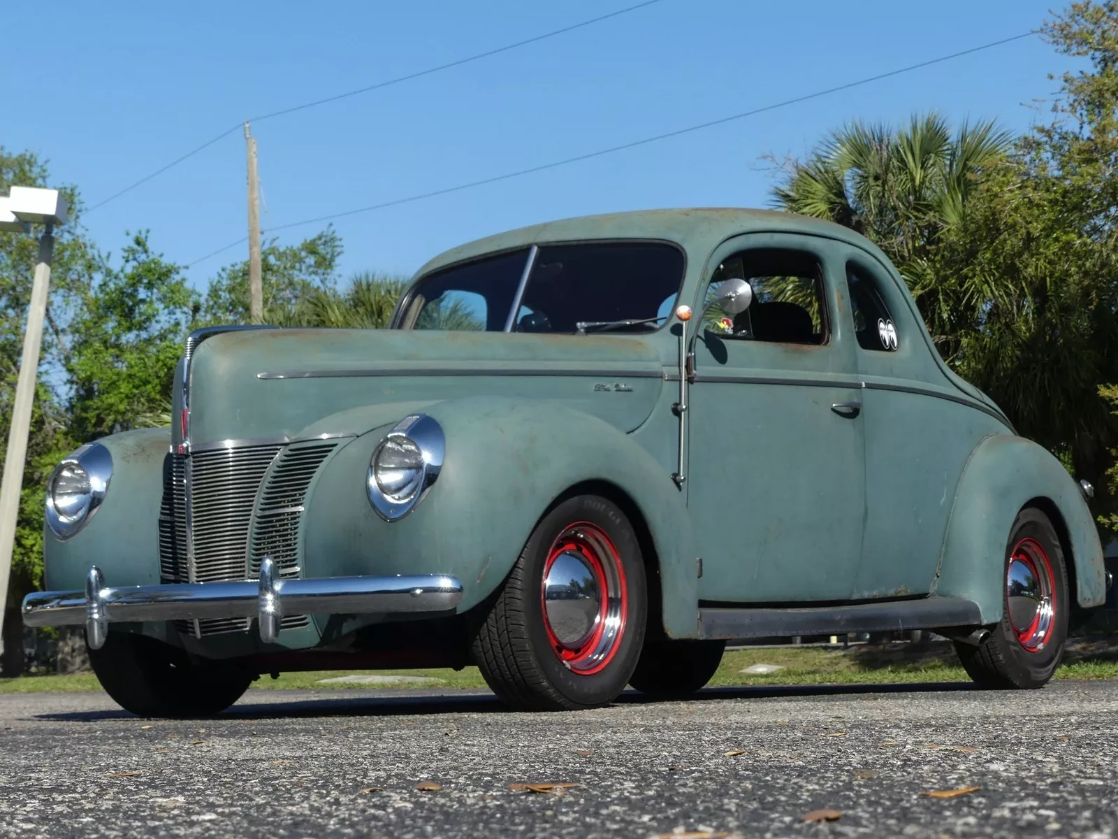 1940 Ford Deluxe Coupe