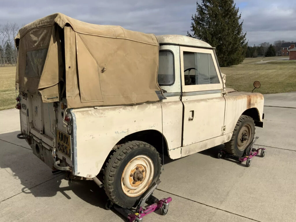 1962 Land Rover LR2