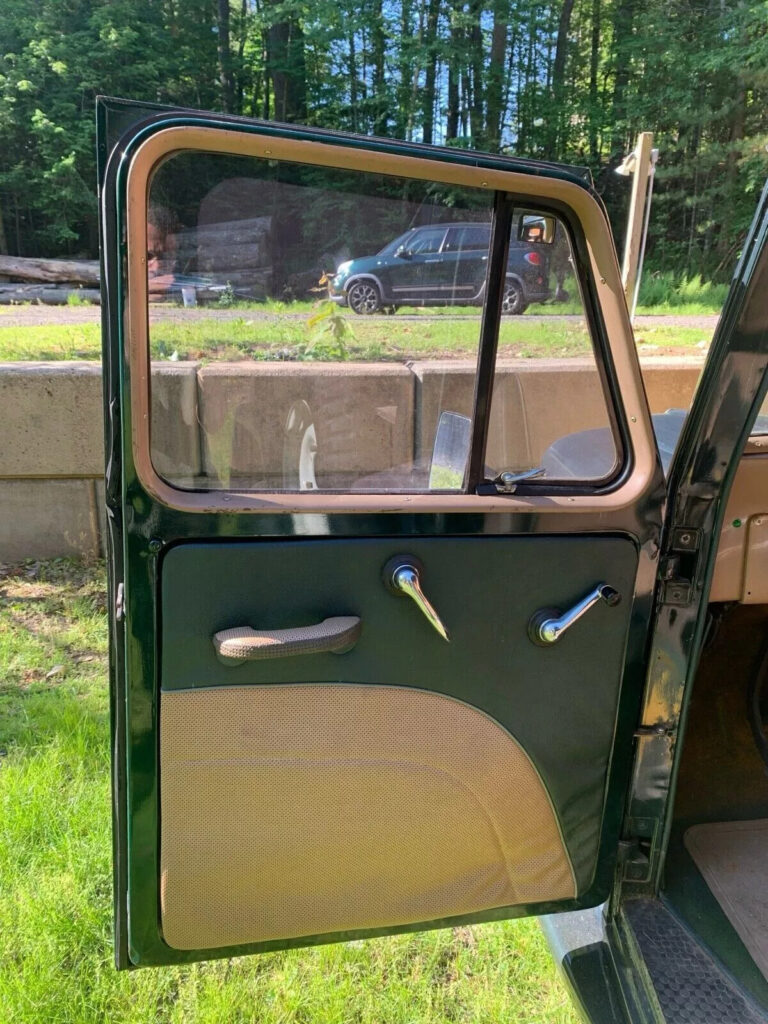 1952 Jeep Wrangler