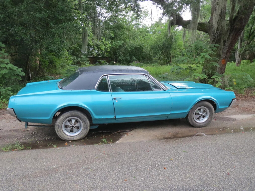 1967 Mercury Cougar