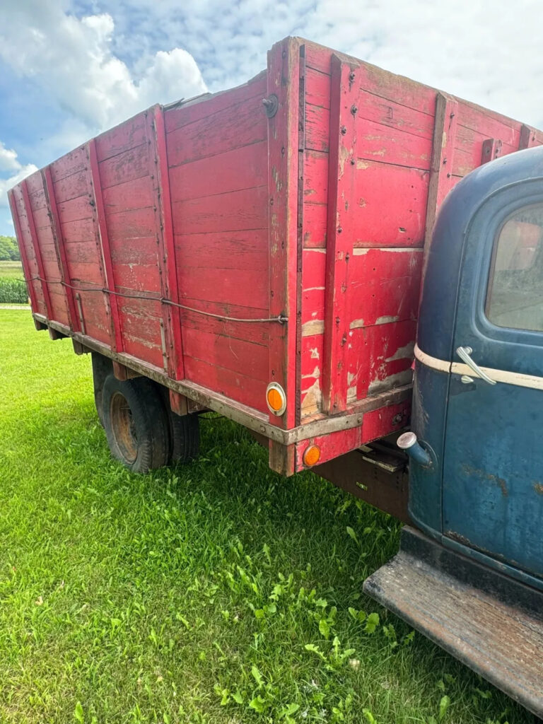 1946 Chevrolet Grain Truck