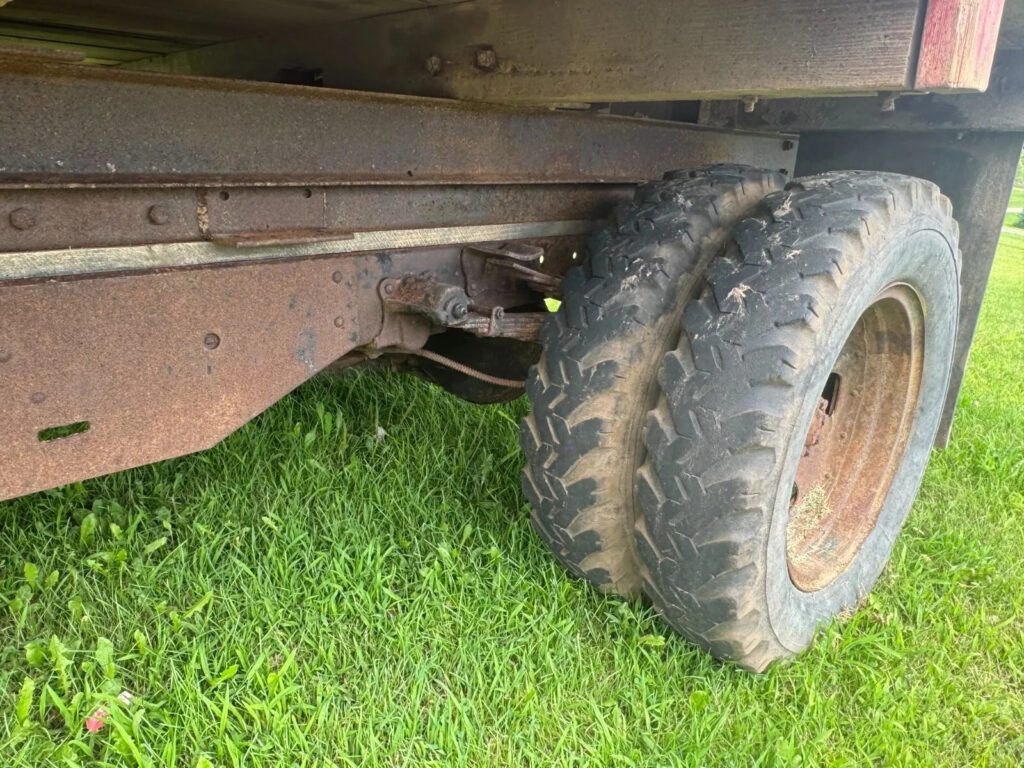 1946 Chevrolet Grain Truck