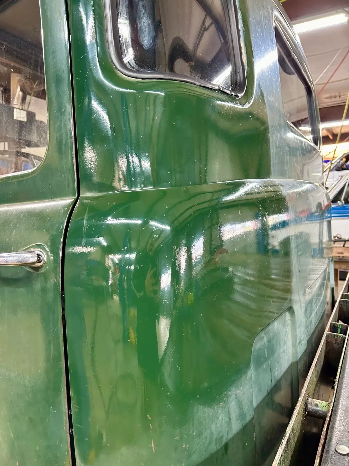 1949 Dodge B-1-D Flatbed 1-Ton Pilothouse Truck