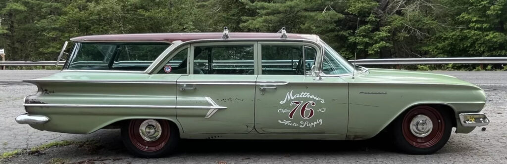 1960 Chevrolet Parkwood Impala Barnfind