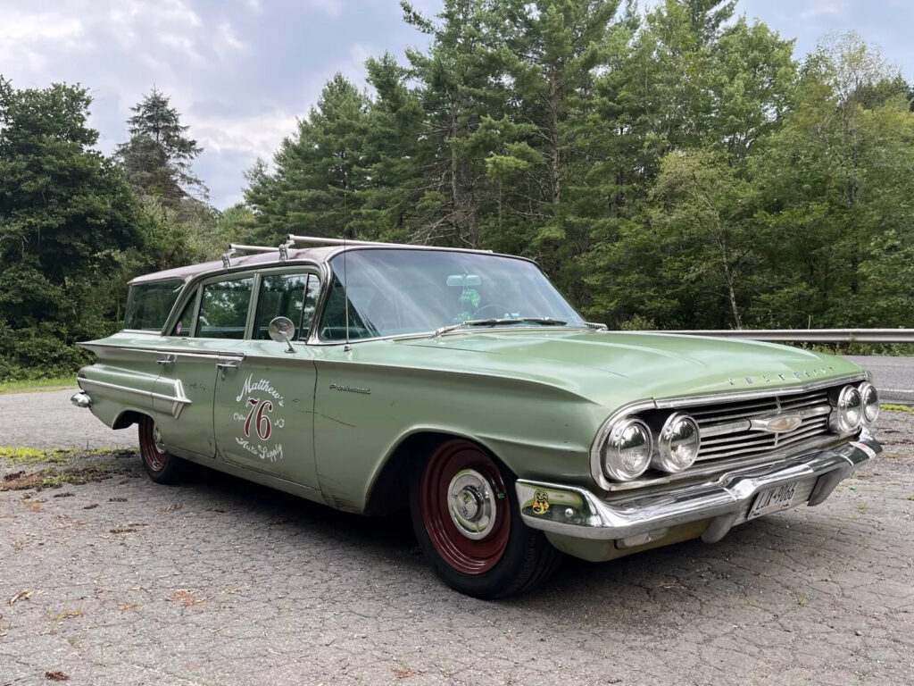 1960 Chevrolet Parkwood Impala Barnfind