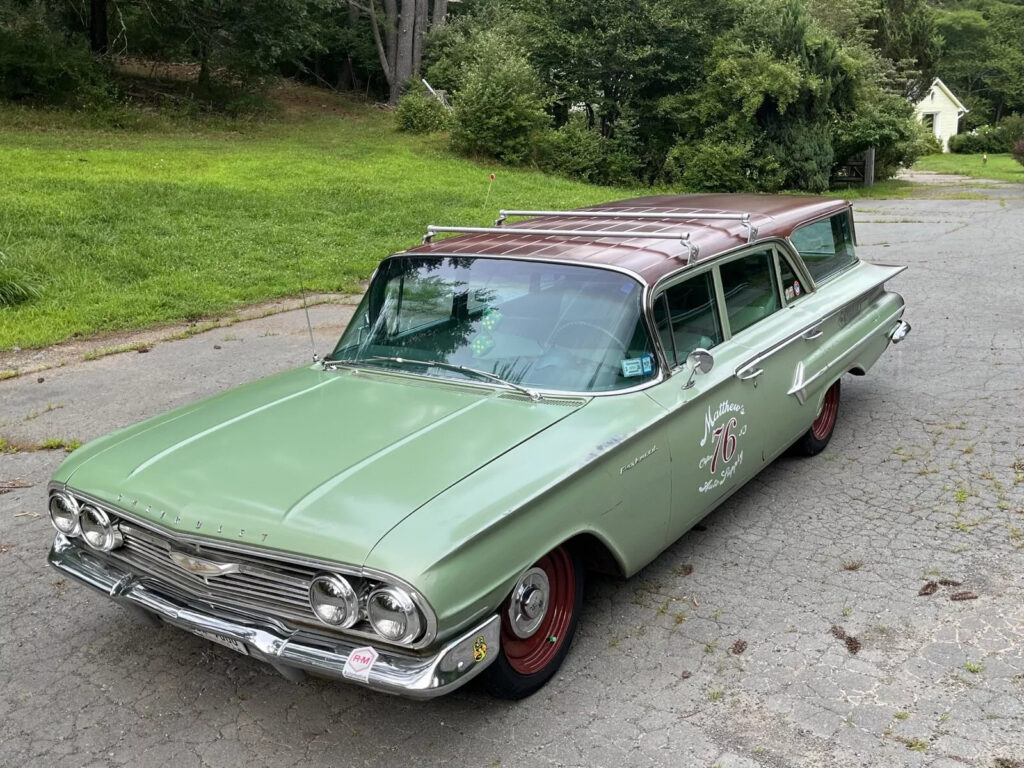 1960 Chevrolet Parkwood Impala Barnfind