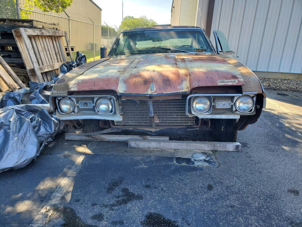 1968 Oldsmobile 442 Holiday 2 Door Hardtop w/ 455