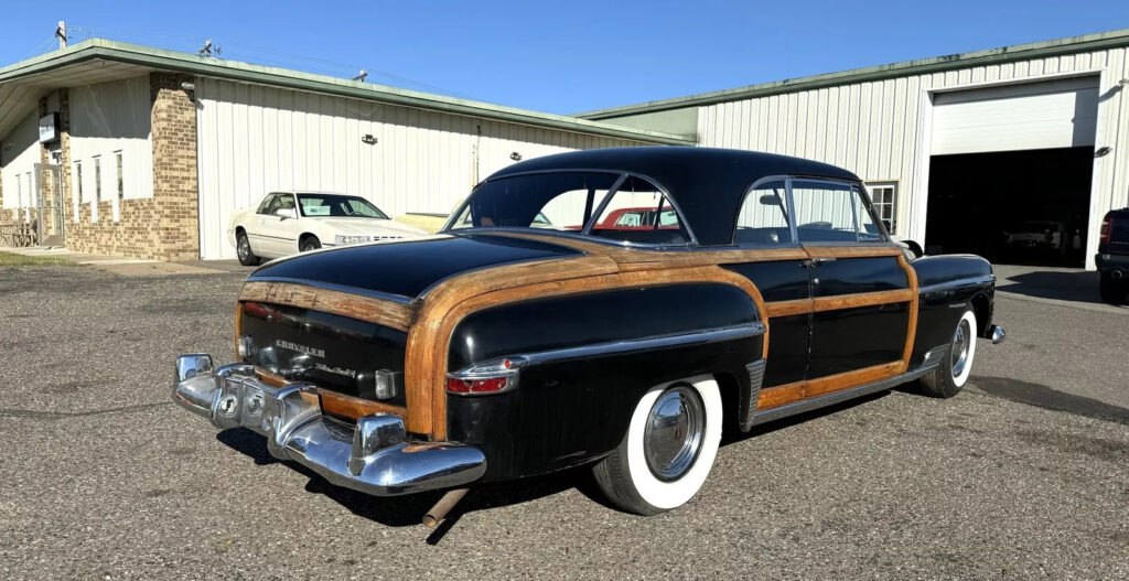 1950 Chrysler Newport Town & Country