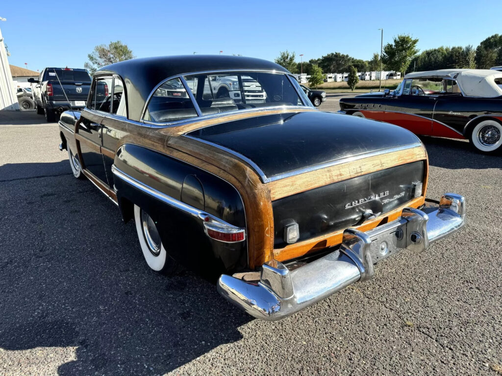 1950 Chrysler Newport Town & Country