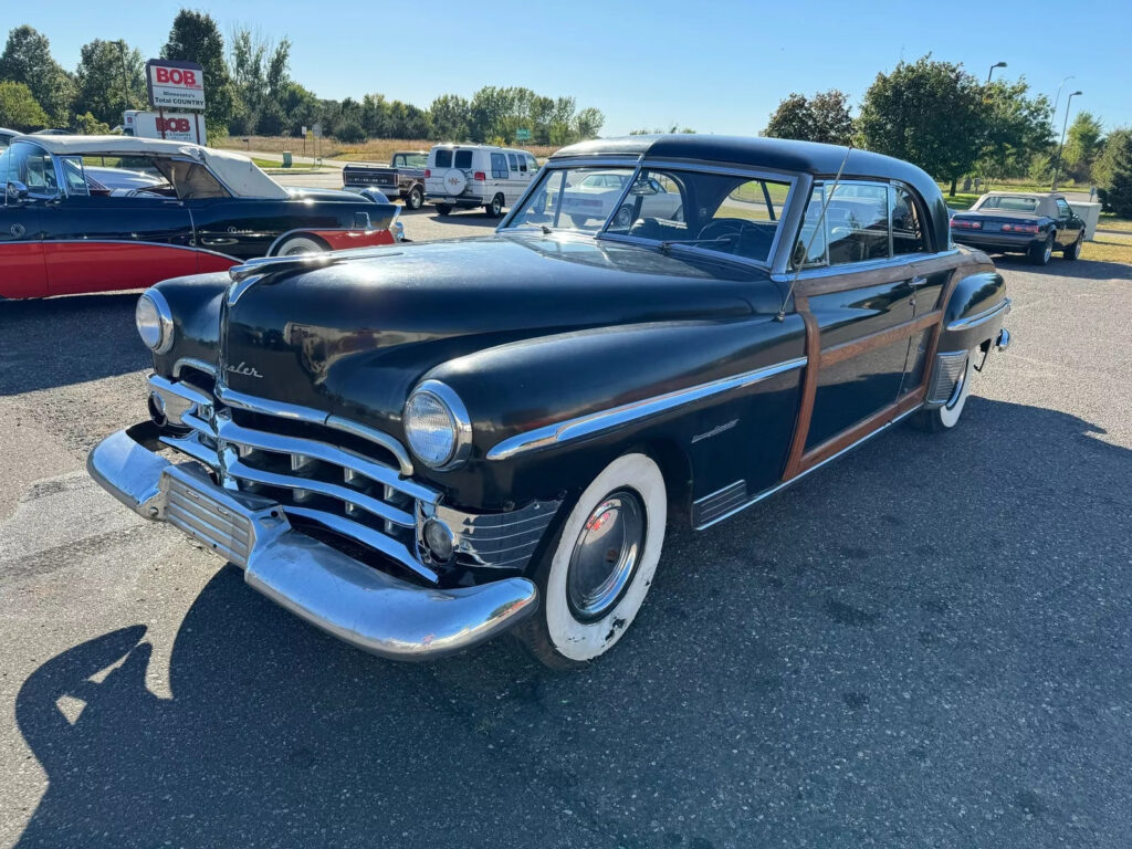 1950 Chrysler Newport Town & Country