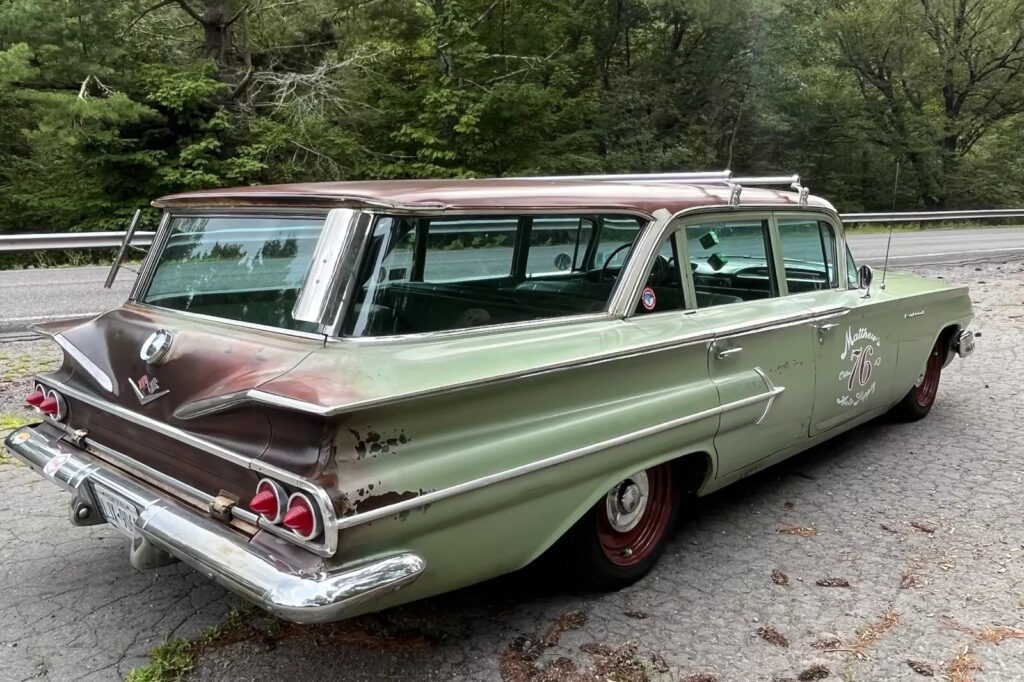 1960 Chevrolet Impala Parkwood fac 348