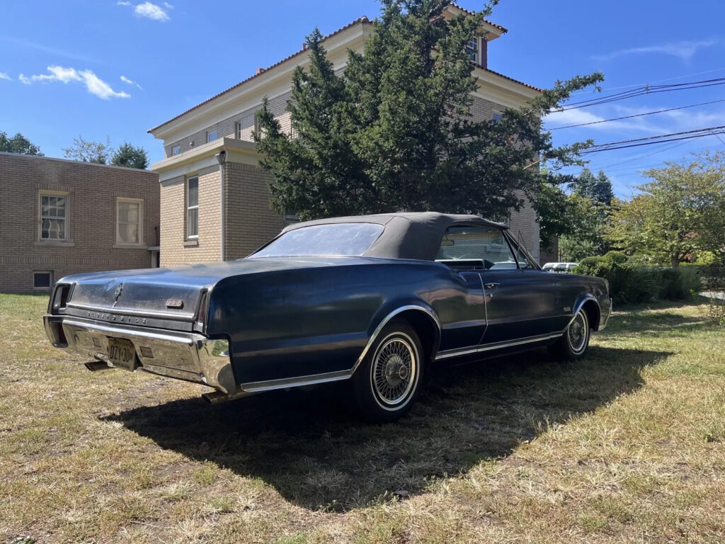 1967 Oldsmobile 442 442, 1 of 1100 barn find