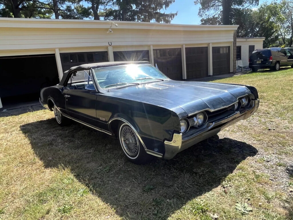 1967 Oldsmobile 442 442, 1 of 1100 barn find