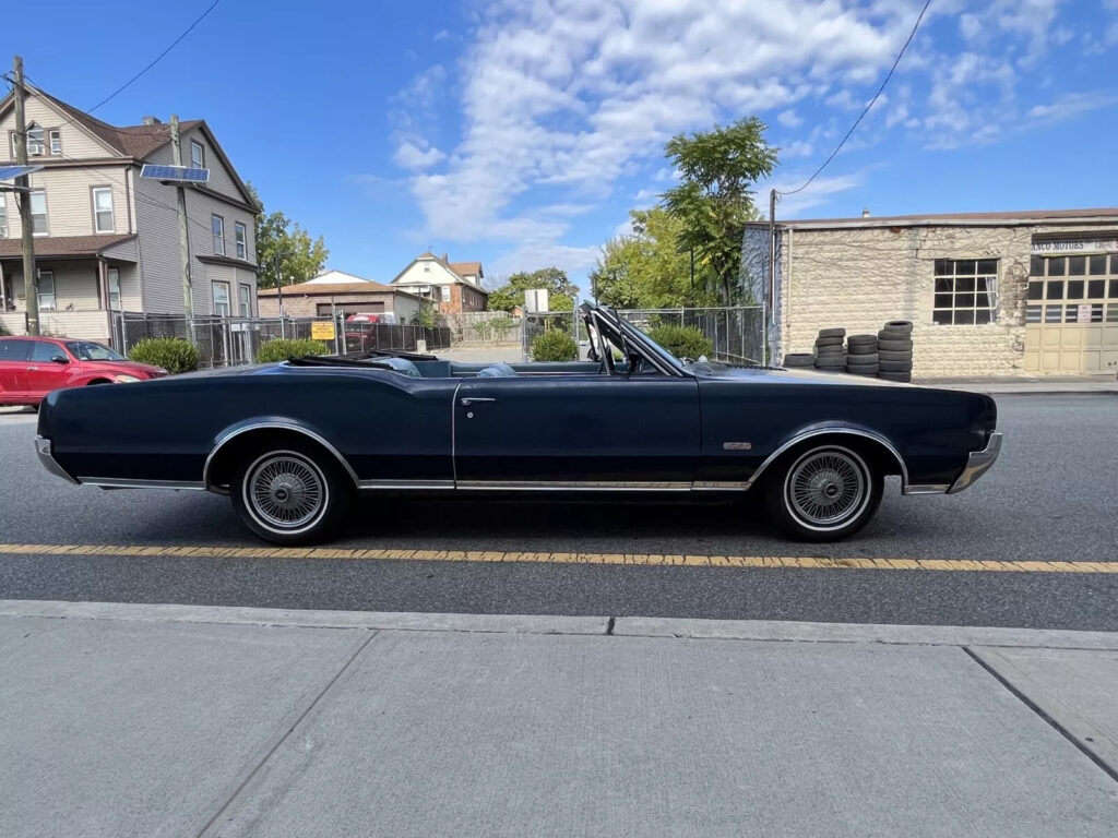 1967 Oldsmobile 442 442, 1 of 1100 barn find