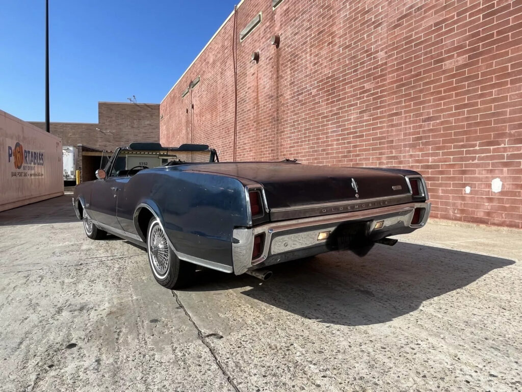 1967 Oldsmobile 442 442, 1 of 1100 barn find