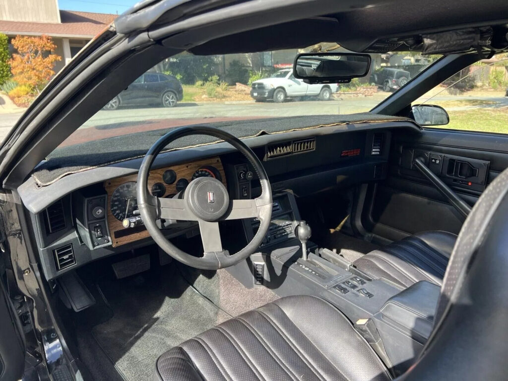 1986 Chevrolet Camaro iroc Z28